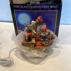 NWT & Vintage 1990s Porcelain Lighted “Gost” Boat